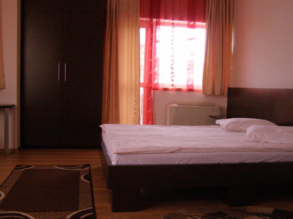 יאשי Villa Grande חדר תמונה