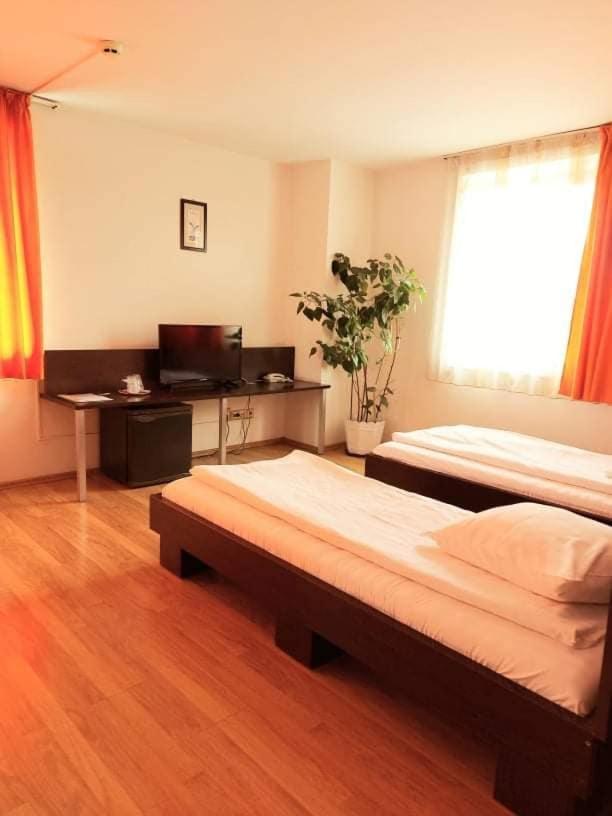 יאשי Villa Grande מראה חיצוני תמונה