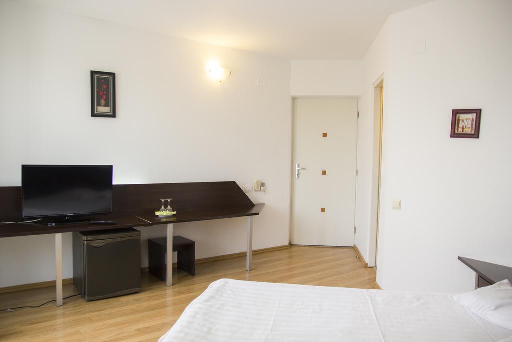 יאשי Villa Grande חדר תמונה