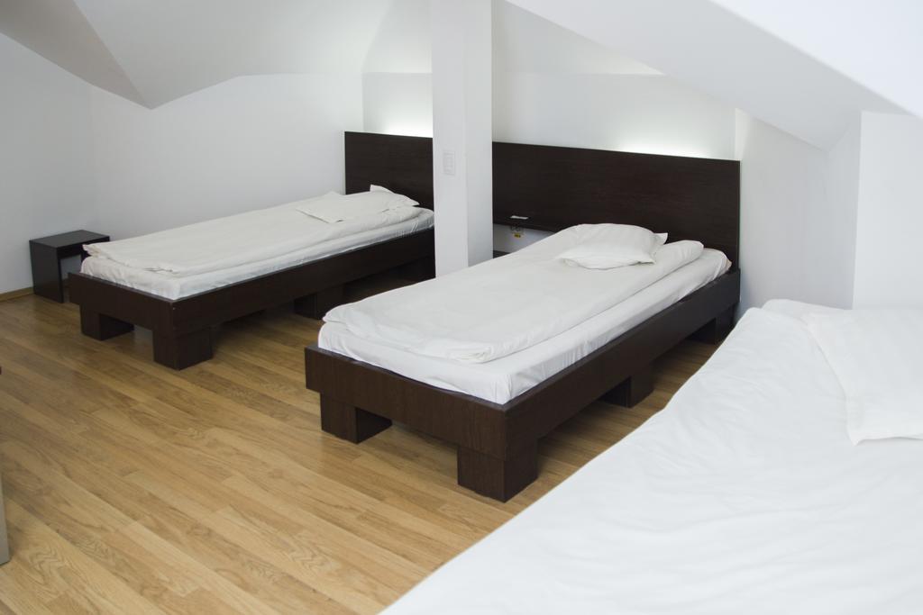 יאשי Villa Grande חדר תמונה